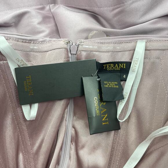 Terani Couture Floral Off Shoulder Long Gown Mauve Size 4 2021E2799 - Picture 11 of 12